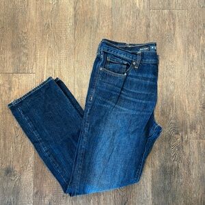 Men’s size 36/32 dark wash OLD NAVY jeans.  Slim fit.  Like new.